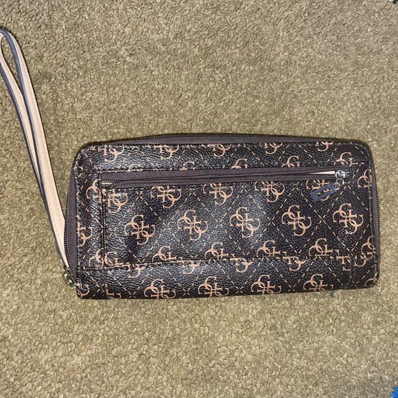 Guess Brown wristlet - Picture 3 of 3